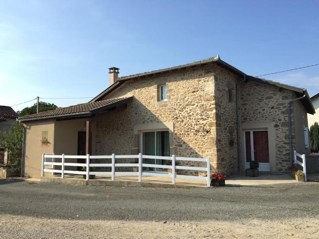 Chambres D'Hotes Du Maspourquet Saint-Santin-Aveyron Exterior foto